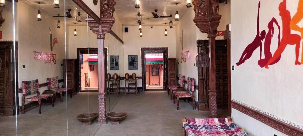Vedic Dham Ganga Hotel Rishikesh Exterior photo